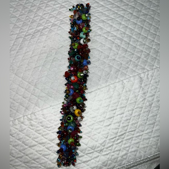 Beautiful Capullo Magnetic Seed Bead Bracelet - Guatemala - Picture 5 of 6